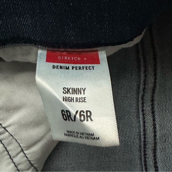 Express Skinny High Rise Women’s Denim Jeans - Picture 7 of 8